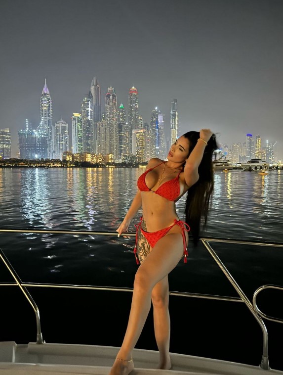 istanbulescortesin-1 İstanbul Escort Esin Farklı Hazlar Benle Yaşanır