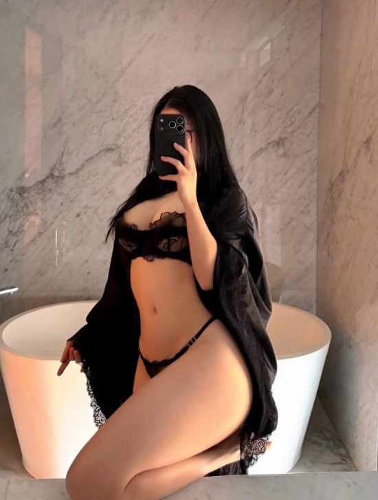 istanbulescortzeynep-2 İstanbul Escort Zeynep Eve Ve Otele Geliyorum